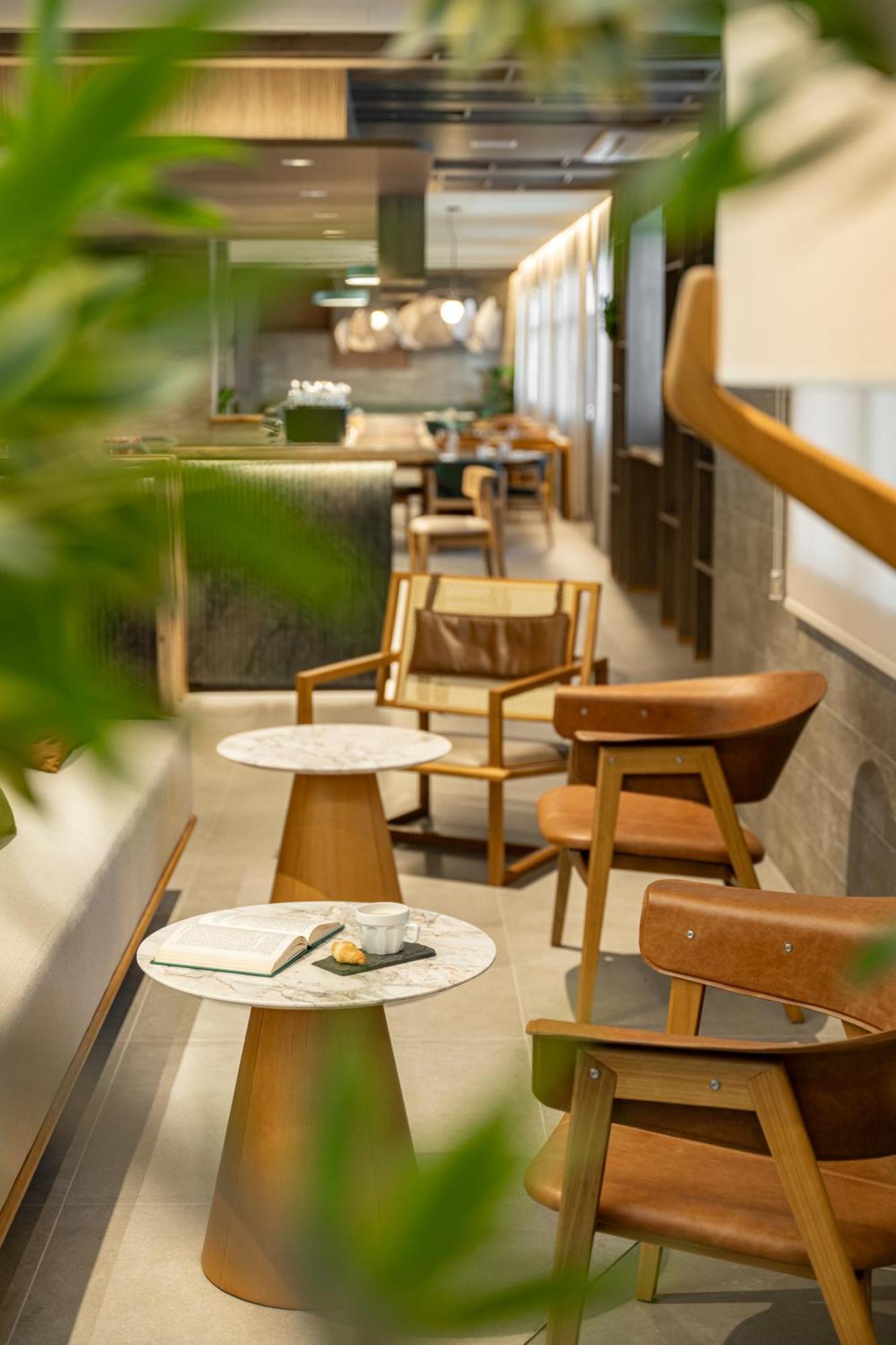 Intercity Porto Alegre Aeroporto Экстерьер фото